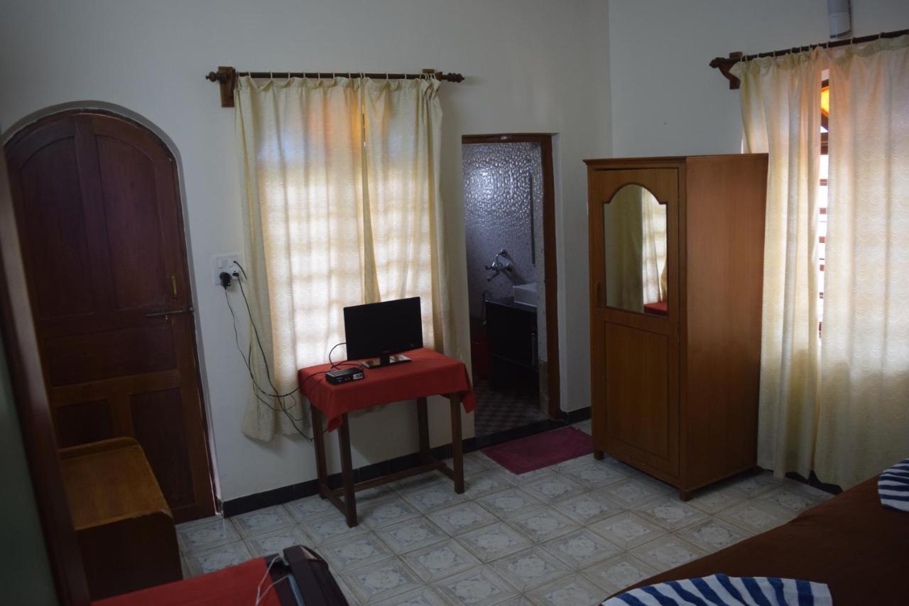קלנגוטה Bribon Guest House מראה חיצוני תמונה
