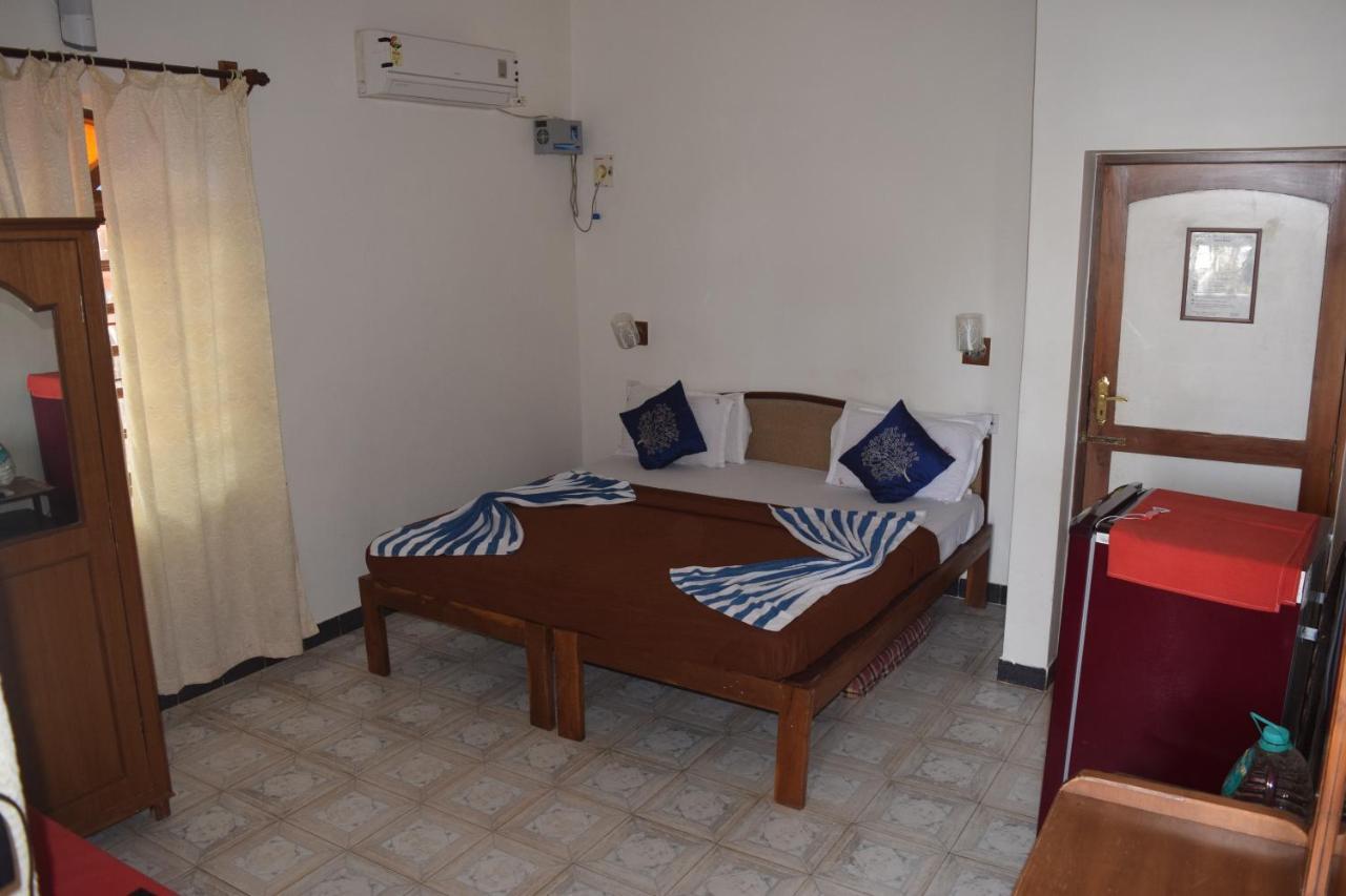 קלנגוטה Bribon Guest House מראה חיצוני תמונה
