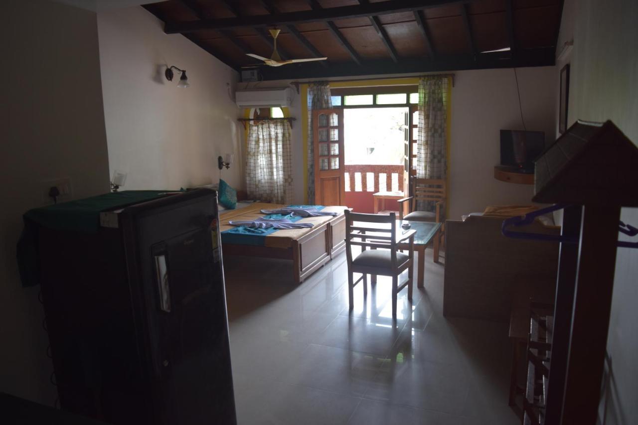קלנגוטה Bribon Guest House מראה חיצוני תמונה