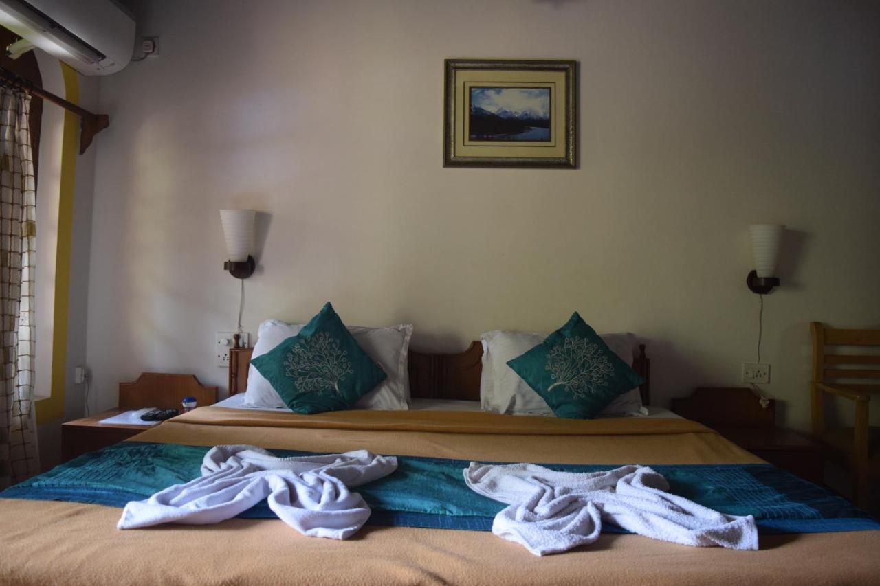 קלנגוטה Bribon Guest House מראה חיצוני תמונה
